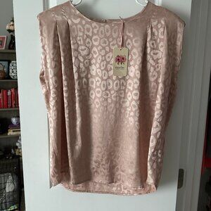 Entro Leopard Jacquard Padded Shoulder Blouse